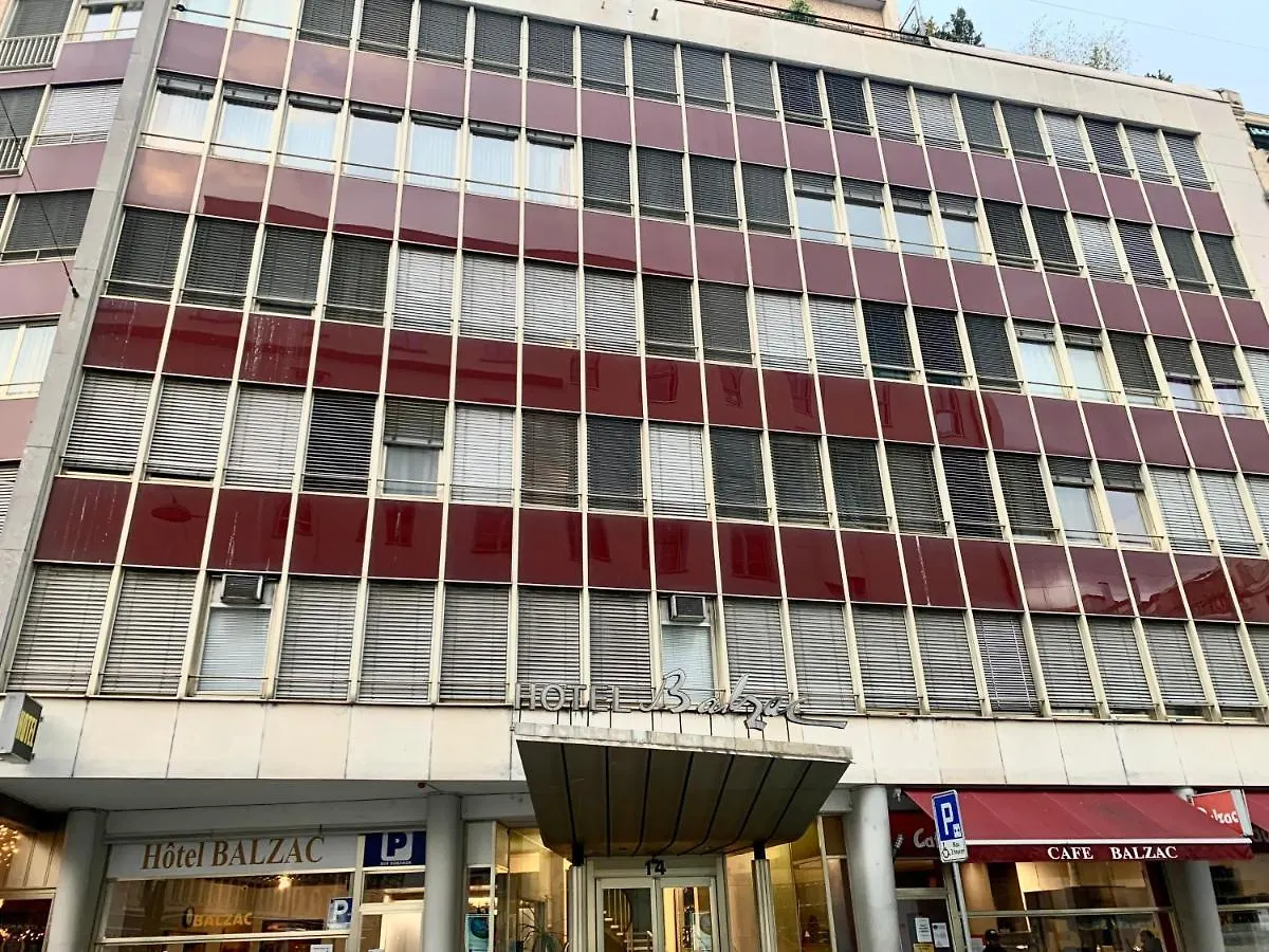 Hotel Balzac contacts